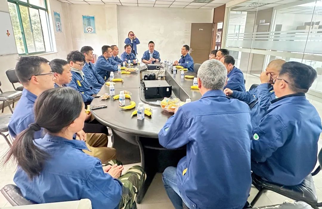 雄獅機(jī)械與求精碩普合力前行，共謀發(fā)展