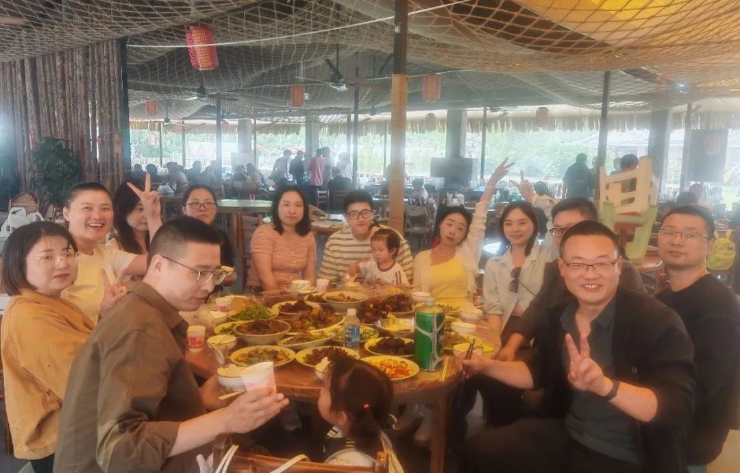 凝心聚力，“鄉(xiāng)”約美好丨新求精鋼鐵團(tuán)建活動(dòng)
